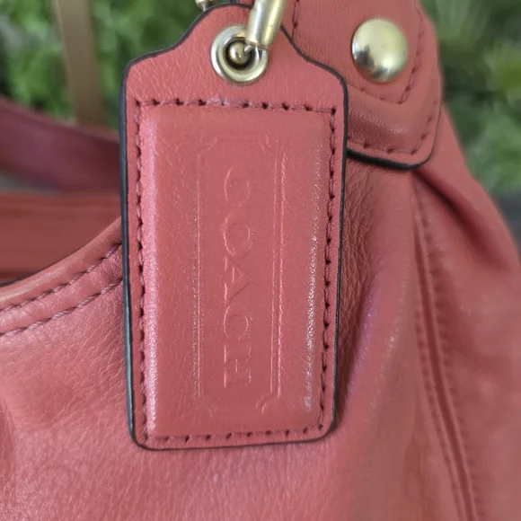Coach Ashley Leather Hobo Bag Tea Rose/Coral + NWT Coach 100% Silk Twilly - Picture 12 of 16